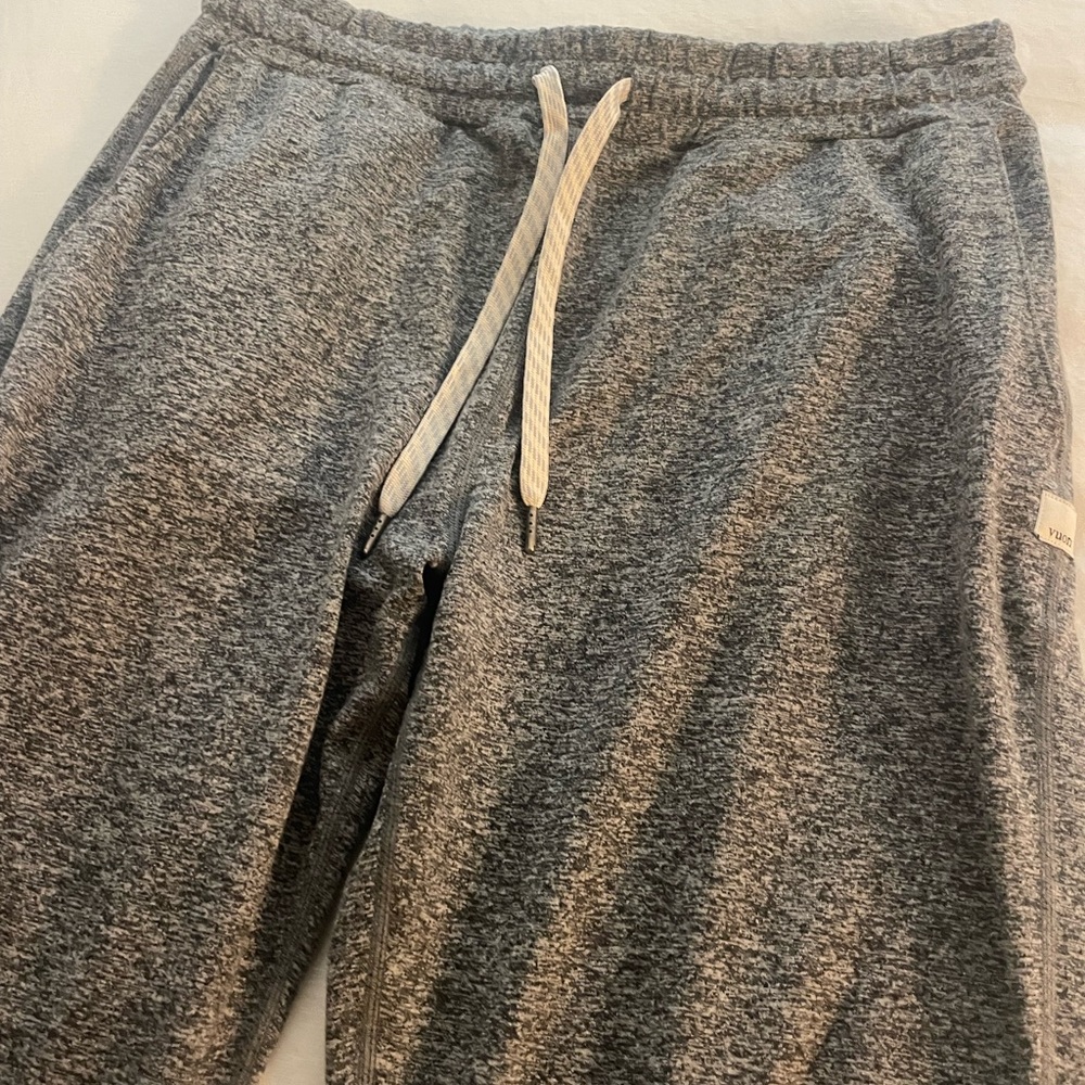Vuori Charcoal Heather Joggers